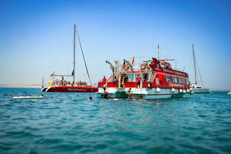 Lobos Island: Ferry + Mini Submarine Cruise + free time - Sailing from Lanzarote to Fuerteventura’s Corralejo