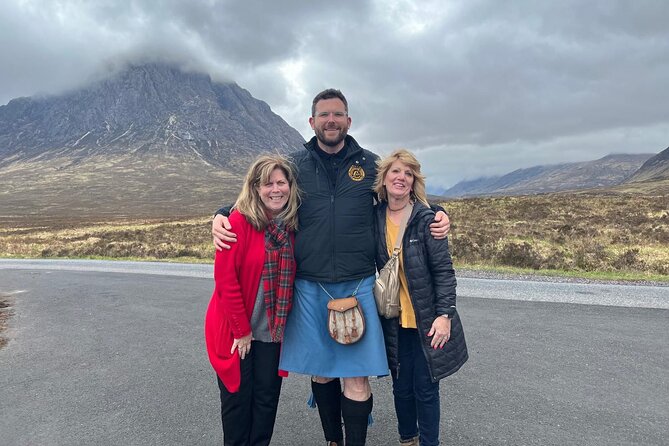 Loch Lomond, Inveraray and Argyll Private Tour from Glasgow - Scenic Stop at Luss on Loch Lomond’s Shores