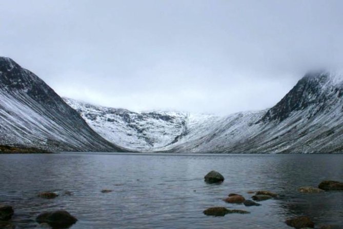 Loch Ness & Urquhart Castle Private Day Tour with Scottish Local - Culloden Battlefield: The Final Jacobite Battle