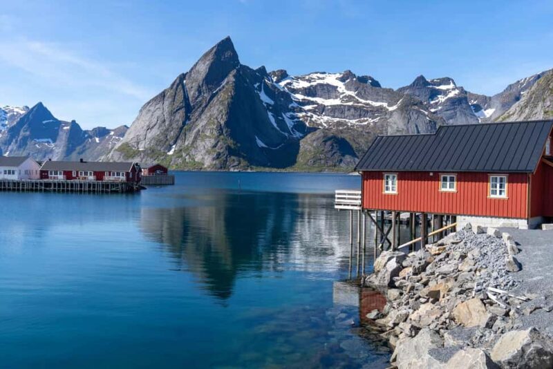 Lofoten: Hamnøy & Reine Private Photo Tour - Sakrisøy’s Brief but Bright Stop