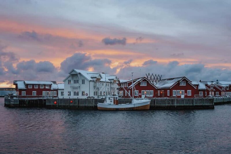 Lofoten Scenic Sightseeing Tour: Half day tour - Exploring Lofoten’s Historic Village of Kabelvåg