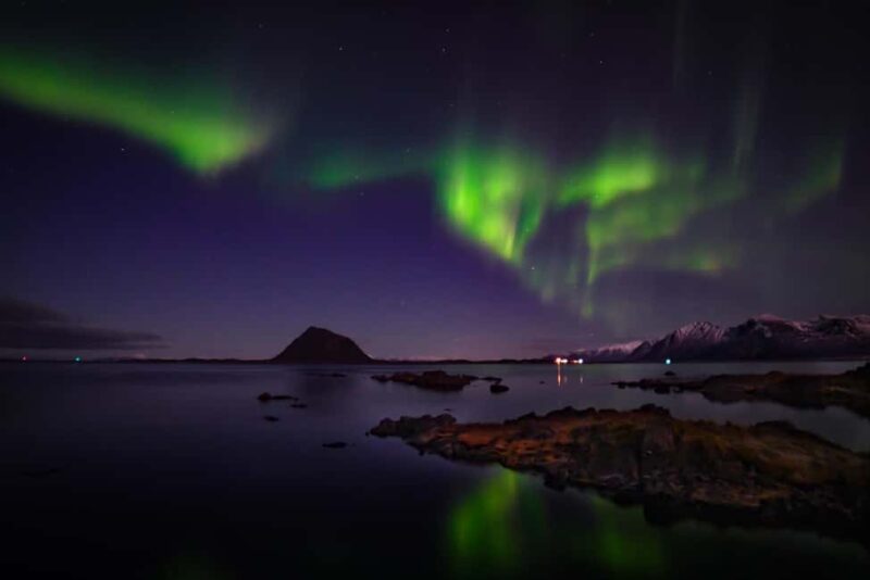 Lofoten: Snowshoeing Northern Lights Tour - Explore the Magic of the Northern Lights on Snowshoes in Lofoten