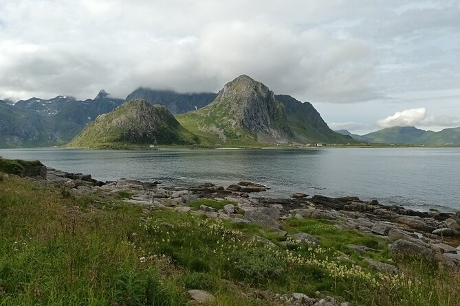 Lofoten VIP PRIVATE Tour from Leknes city / port - The Iconic Reinefjorden and Hamnoy Views