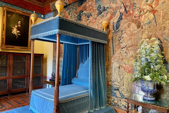 Loire Castles Chenonceau, Chambord & 2 Wineries Private Trip - Return Journey to Paris