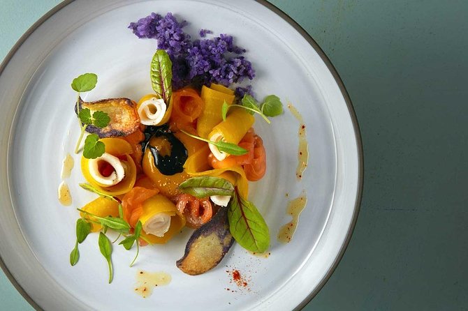 Loire Valley Castles and Wineries Private VIP Day Trip with Lunch - Key Points