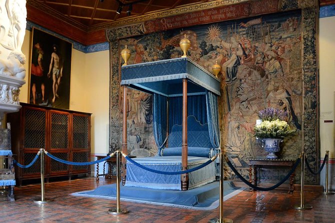 Loire Valley Castles Day Trip from Paris with Professional Guide - Pacing, Timing, and Visitor Tips