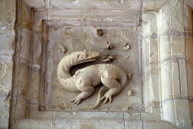 Loire Valley Castles Private Tour From Paris/skip-the-line ticket - Return to Paris with Scenic Views