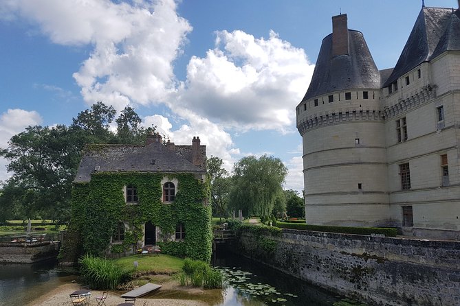 Loire Valley Day from Tours : Azay-le-Rideau, Villandry, Winery - Wine Tastings and Vineyard Visits