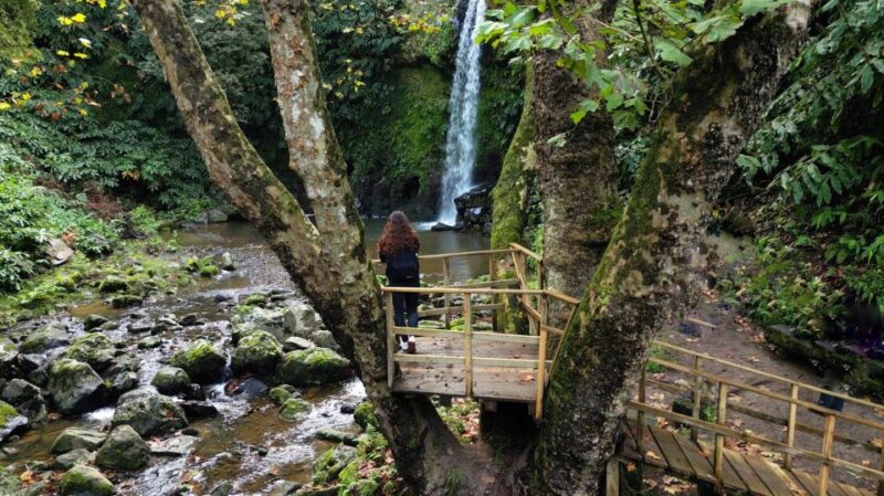 Lomba de São Pedro: Waterfall Hiking Tour with Tea Tasting - Scenic Stops and Photo Opportunities Along the Route