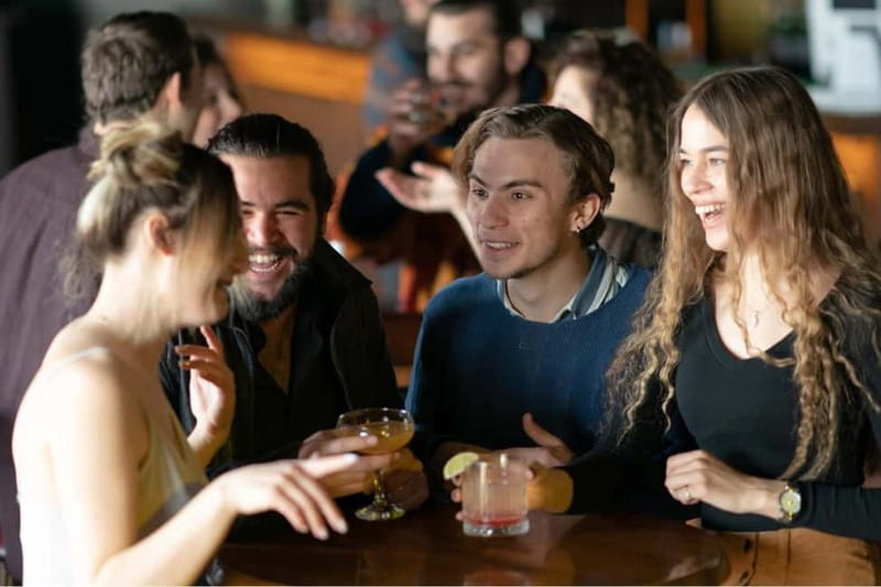 London: 18+ Harry Potter Tour with Cocktail Stop! - Key Points