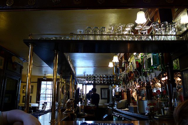 London: 2-Hour Historic Pub Tour - The Tour Starts at Chancery Lane Underground Station