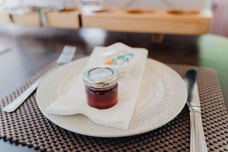 London: Afternoon Tea Bus with a Glass of Prosecco - Food and Drink: A Tasty Twist on Afternoon Tea