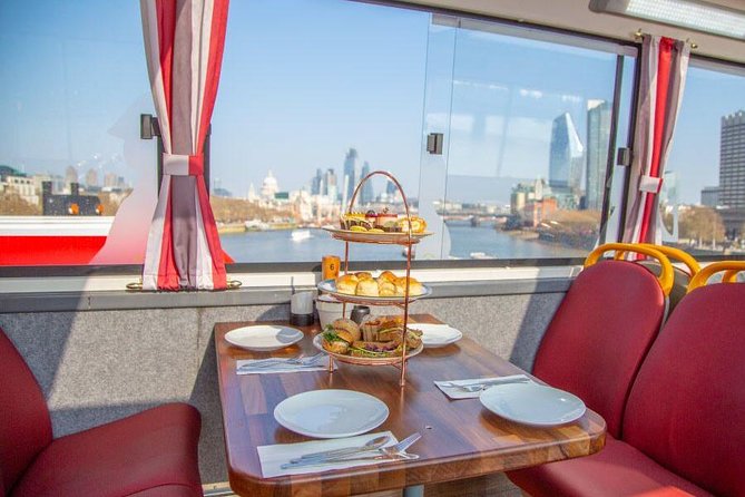London Afternoon Tea Bus with Panoramic Tour - Exploring Piccadilly Circus and Regent Street