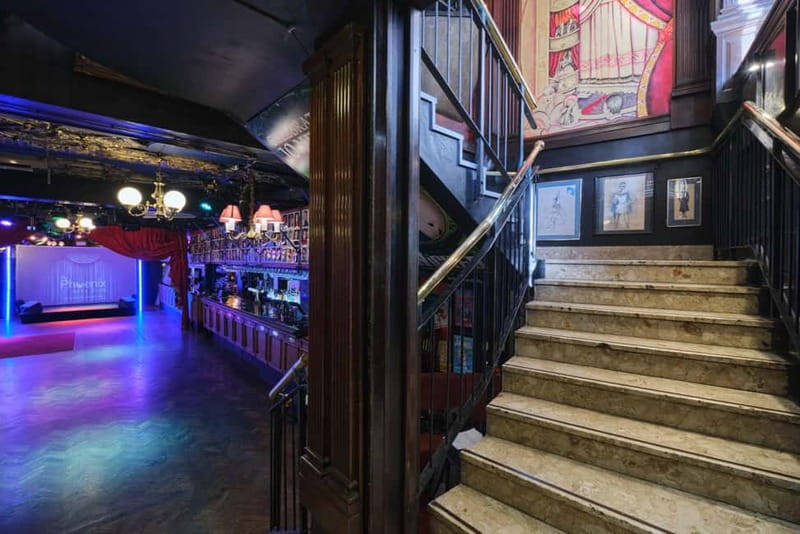 London: All I Want for Christmas is Cabaret Show - Practical Details: Meeting Points and Timing