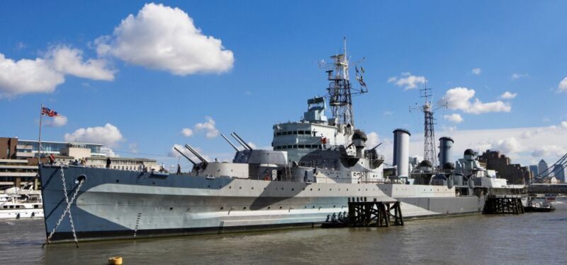 London: App-Based Walking Tour with 30 Stops - Borough Market and the Historic London Bridge