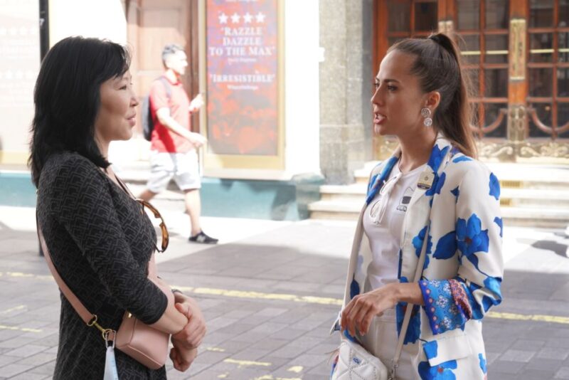 London: Beatles Walking Tour with Top Guide and 60s Bar - Visiting Paul McCartney’s Former Home