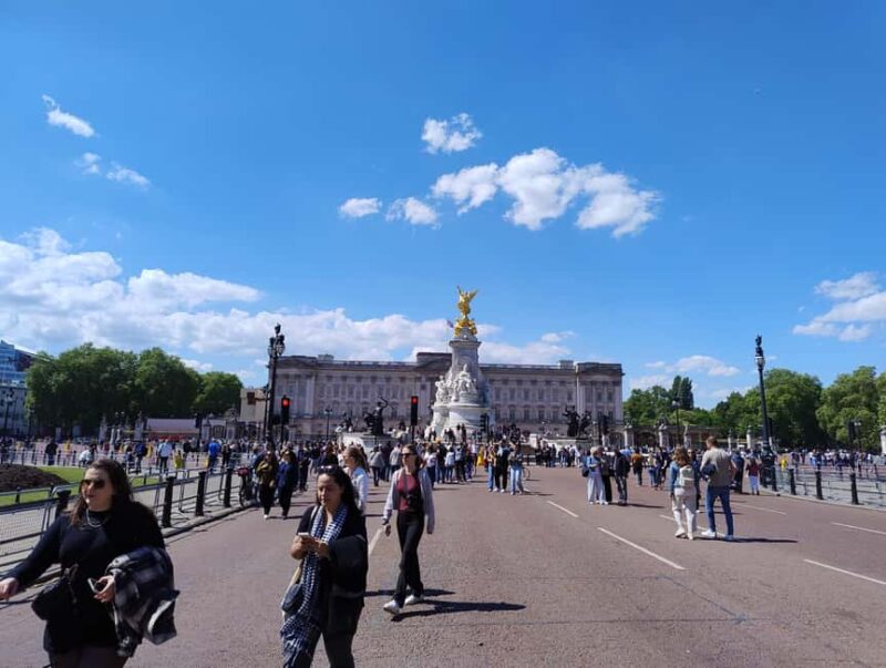 London: Big Sunday Walk from Big Ben to Tower Bridge Pub - Why This Tour Stands Out in London