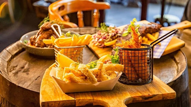 London: British Food Treasure Hunt With Gourmaze - Exploring Londons Food Stops and Tasty Surprises