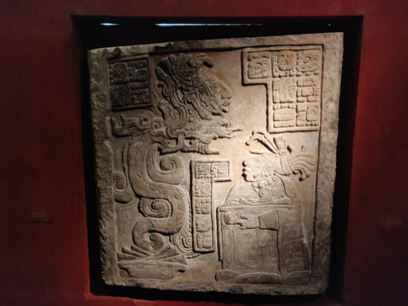 London: British Museum Archaeology Course and Guided Tour - The Guide’s Expertise and Presentation Style