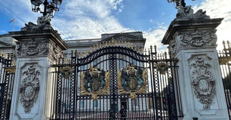 London: Buckingham Palace & Westminster Guided Walking Tour - Practicalities and Accessibility Considerations