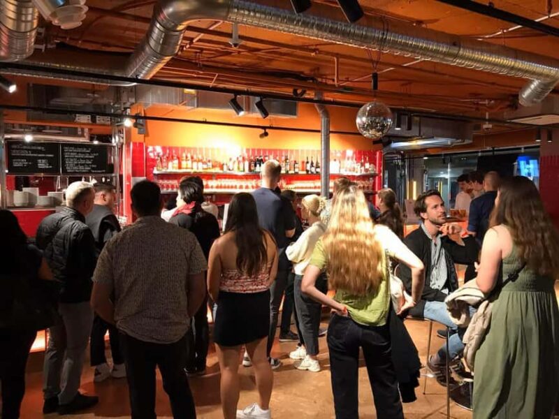 London Calling PUB CRAWL -The Shots: Pints-Pubs & Good Times - Discover Londons Hidden Bars and Historic Pubs