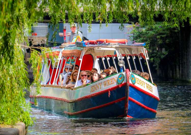 London: Canal Boat Ride on Camden Lock - The Guides: Knowledgeable and Friendly Narrators