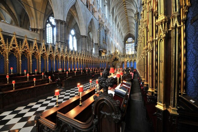 London: Changing of the Guard & Westminster Abbey - Important Timing and Scheduling Considerations