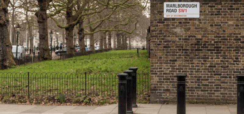 London: Changing of the Guard with a an APP - London: Changing of the Guard with an APP — Honest Review