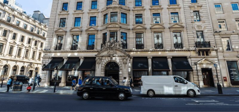 London: Changing of the Guard with a an APP - Key Points