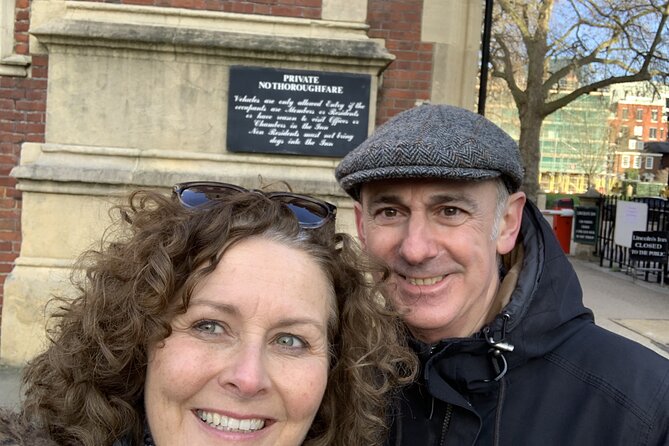 London Charles Dickens Puzzle Questo and Self-Guided Tour - The Lost Theatre in Lincoln’s Inn Fields