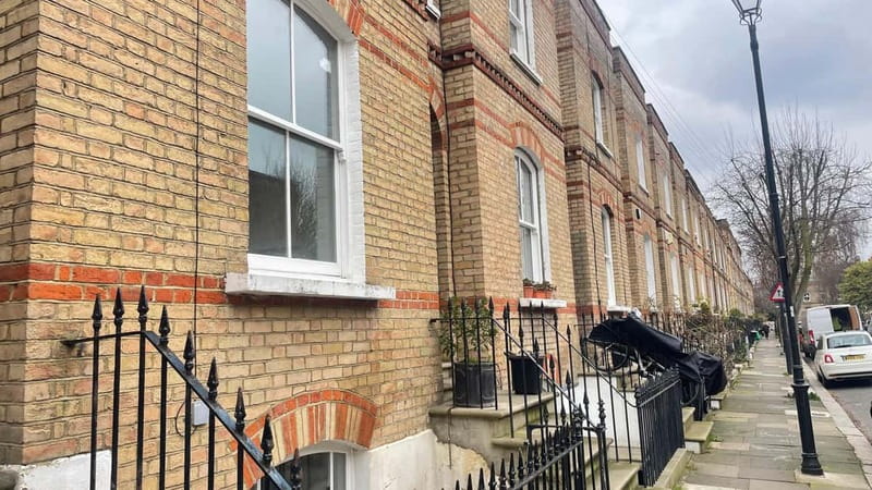 London: Charlie Chaplin Tour with Tube Journey - The Value of This Charlie Chaplin Tour