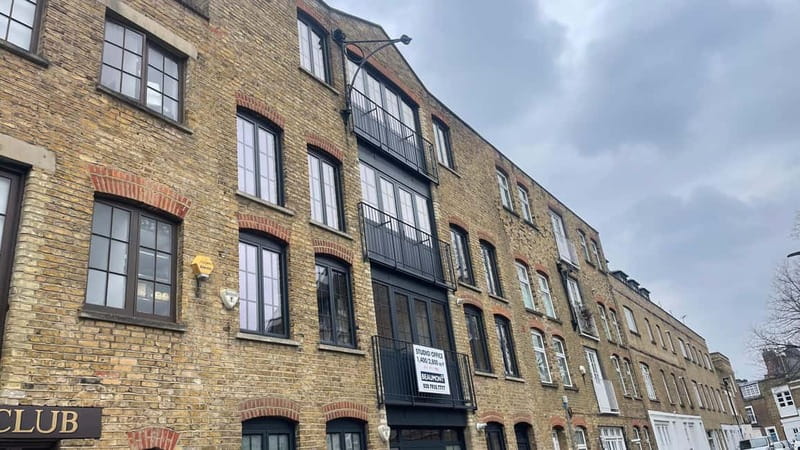 London: Charlie Chaplin Tour with Tube Journey - Frequently Asked Questions