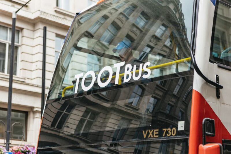 London: Children's Open Top Bus Tour - Exploring London’s Iconic Stops: Trafalgar Square and Piccadilly Circus