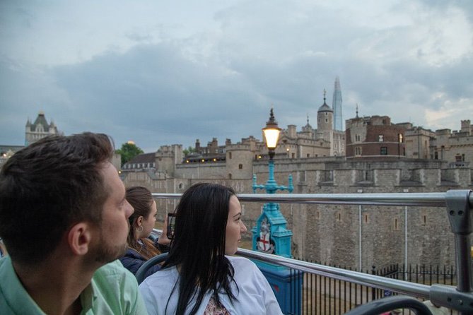 London Christmas Day 1 Day Hop-on Hop-off Bus Tour - Practical Details and Booking Information