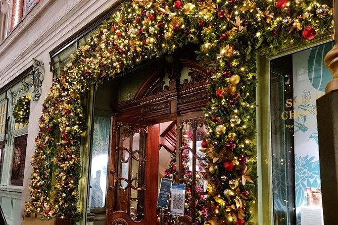 London Christmas Lights Bike Tour with Local Guide - The Stops and Sights Along the Route