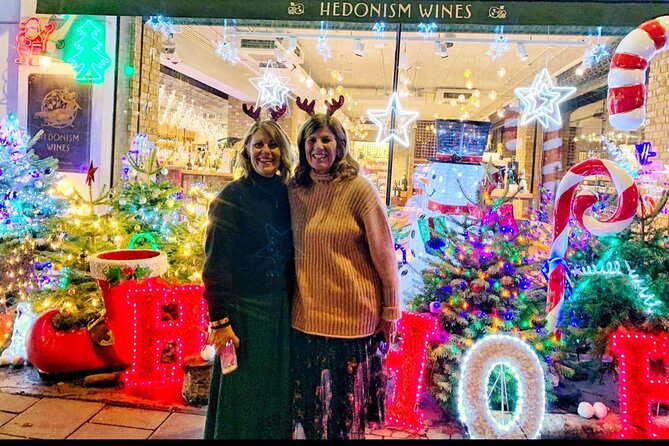 London Christmas Lights Guided Tour by Cab - Mayfair: Londons Wealthiest Neighborhood in Holiday Glow