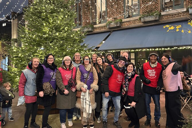 London Christmas Lights Guided Tour With Christmas Music - Neals Yard: A Festive Photo Spot
