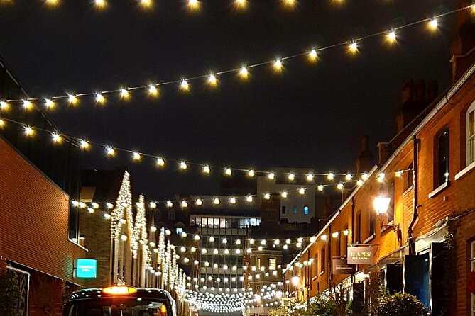 London Christmas Lights Private Tour by Traditional Black Cab - What Makes This Tour Stand Out