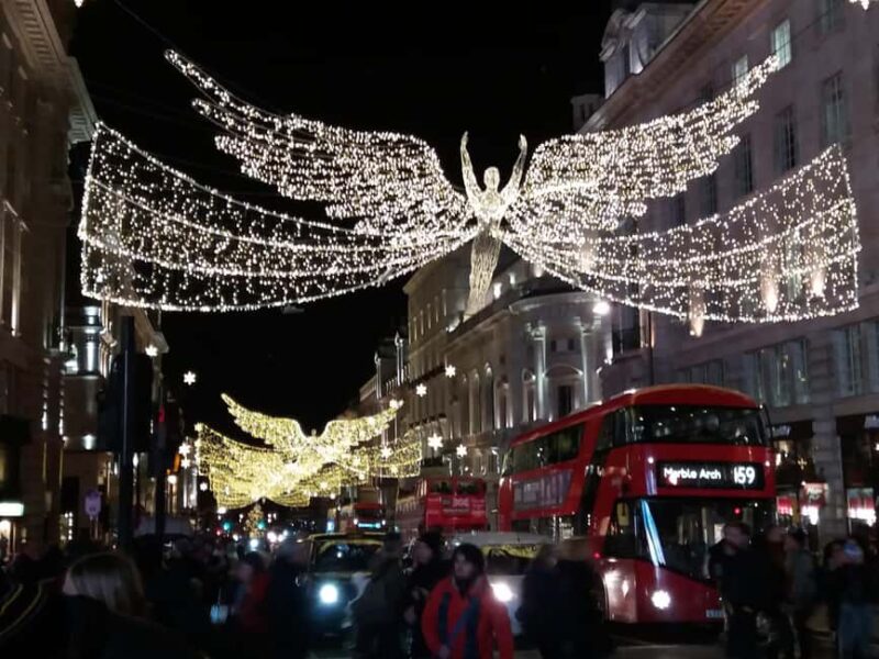 London Christmas Sparkle Walking Tour Small Group - Visiting Covent Garden’s Iconic Christmas Tree