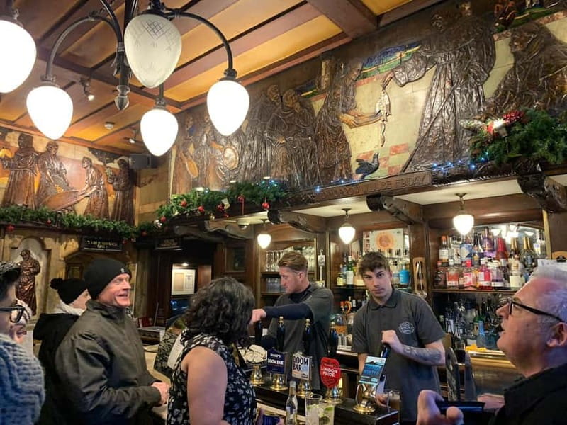 London: City of London Pubs Private Guided Walking Tour - Visiting Four Historic and Iconic London Pubs