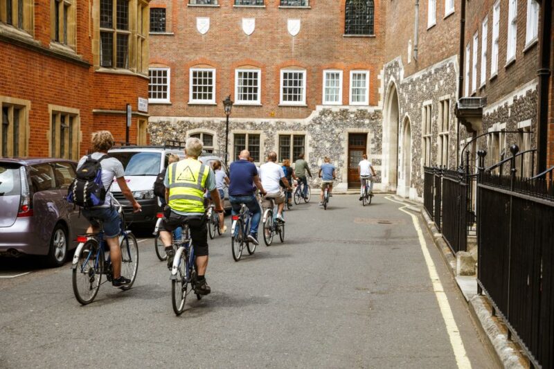 London: Classic Gold 3.5-Hour Bike Tour - Exploring Central London from the Saddle