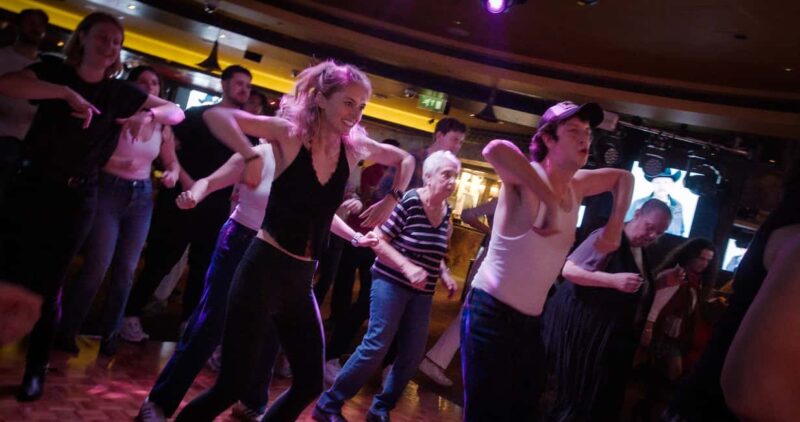 London: Country Dance Party with Bottomless Brunch - Who Will Enjoy This Experience Most