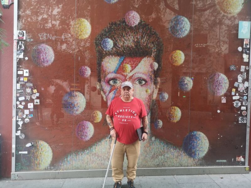 London: David Bowie Walking Tour - Traveling to Soho: Bowie’s Teenage Dream and Early Career