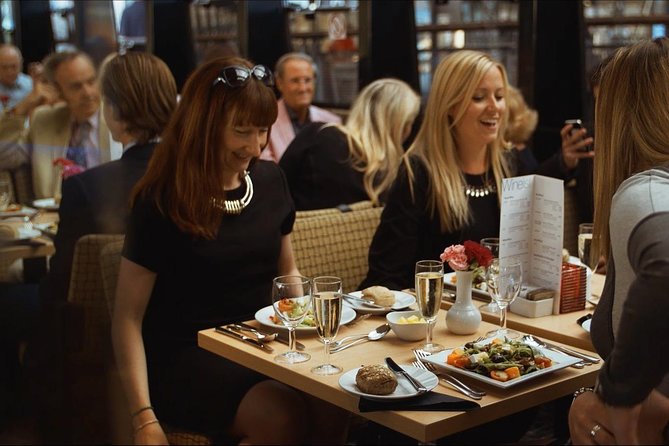 London Dinner Cruise on the Thames River - Highlights of the Landmark Passes