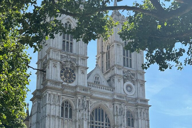 London Essential 2 hour introductory Walking Tour With a Londoner - Practical Details: What’s Included and What’s Not