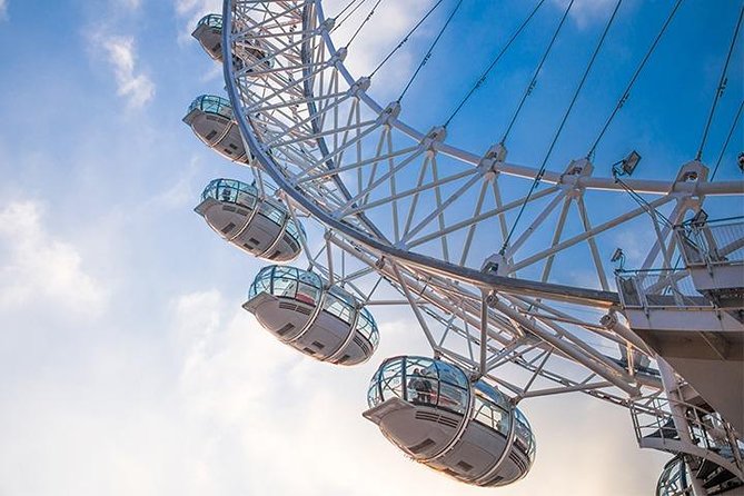 London Eye River Cruise and Standard London Eye Ticket - The Review Highlights: Guides, Views, and Overall Value
