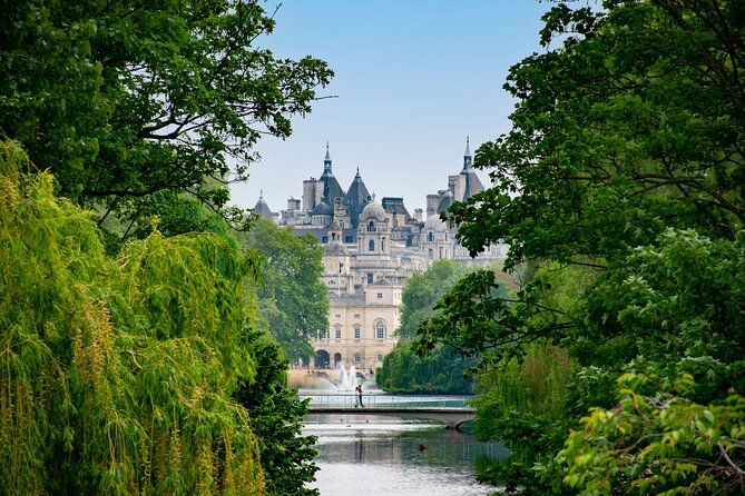 London Fully Tailored Private Tour: Half-Day with Local Guide - Exploring Londons Financial Heart: The City of London