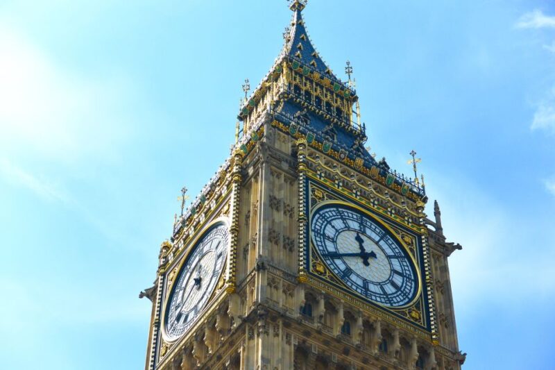 London: German-Speaking Guided Tour of Westminster - Discover Buckingham Palace and The Mall