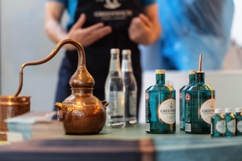 London: Gin Tasting & Masterclass - Discover the Unique Charm of the Greenwich Gin Tasting & Masterclass