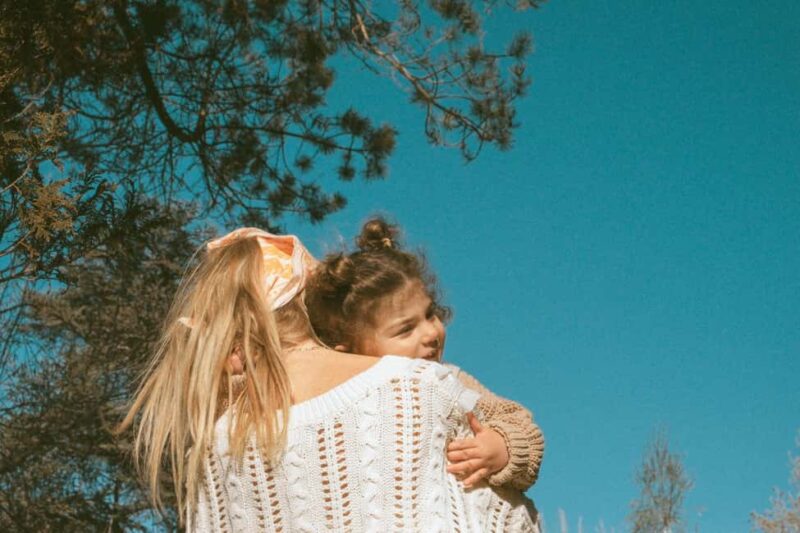 London: Greenwich Park Spring Photo Session - Capture Stunning Spring Photos in Greenwich Park with a 20-Minute Session